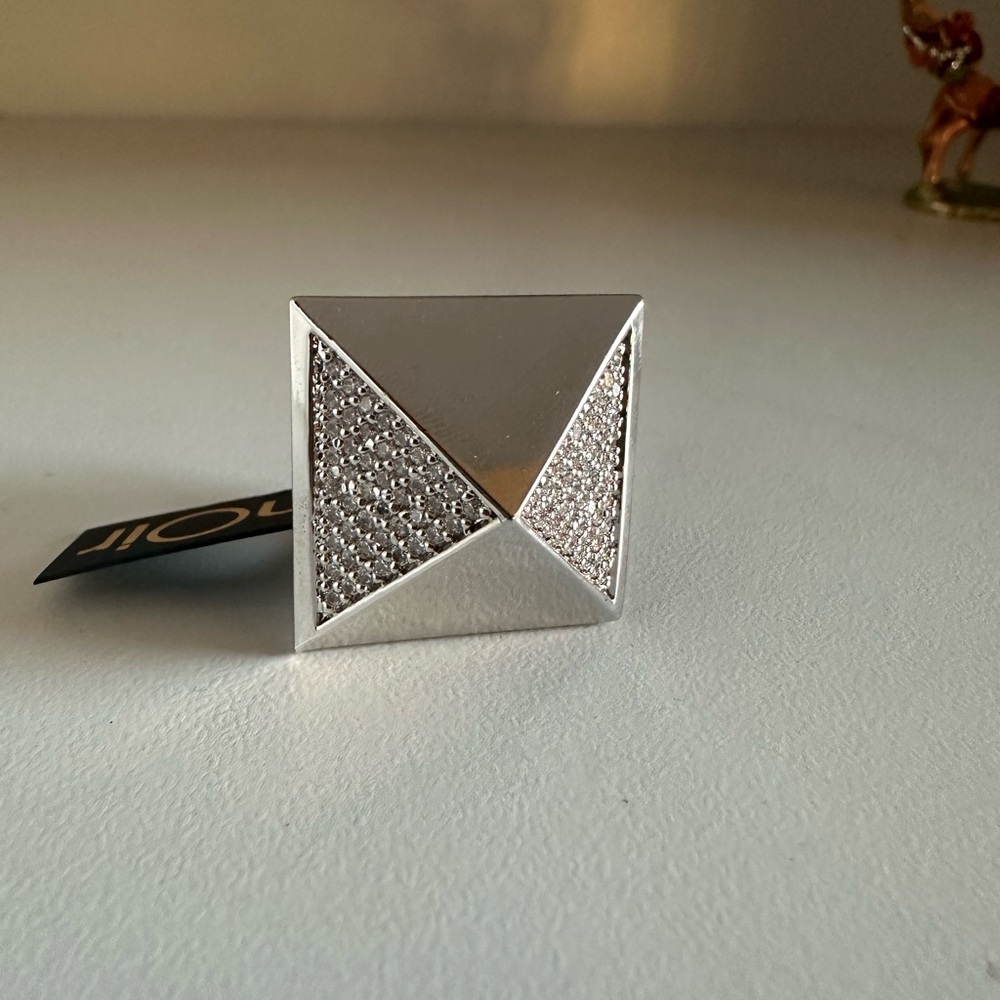 Silver Pyramid Ring Noir Jewelry 7